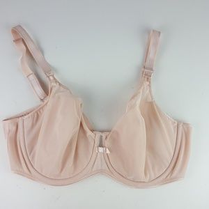 Chantelle 38 DD new without tags